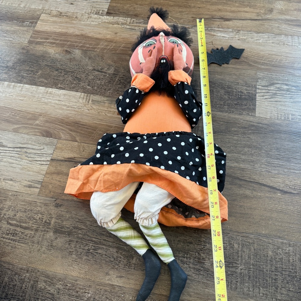 Joe Spencer Eek Halloween retired Pumpkin Doll - Picture 5 of 9